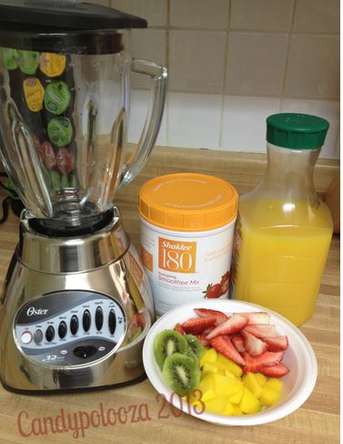 Tropical Protein Smoothie with Chia Seeds