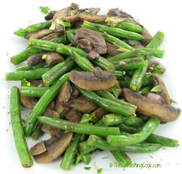 green-beans-mushrooms-garlic-main