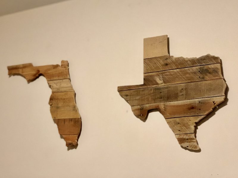 State Wooden Wall art on candypo.com