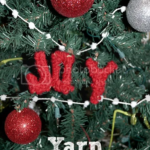 How to Make Christmas Ornaments with Yarn on candypo.com Holiday, Christmas Crafts, lifestyle